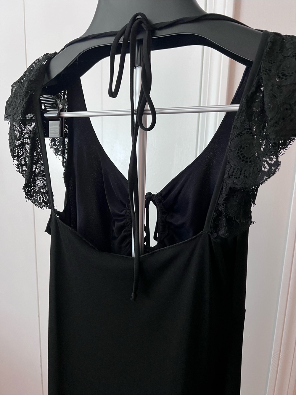 MODA International Black Lace Cap Sleeve Midi Dress - Picture 4 of 5